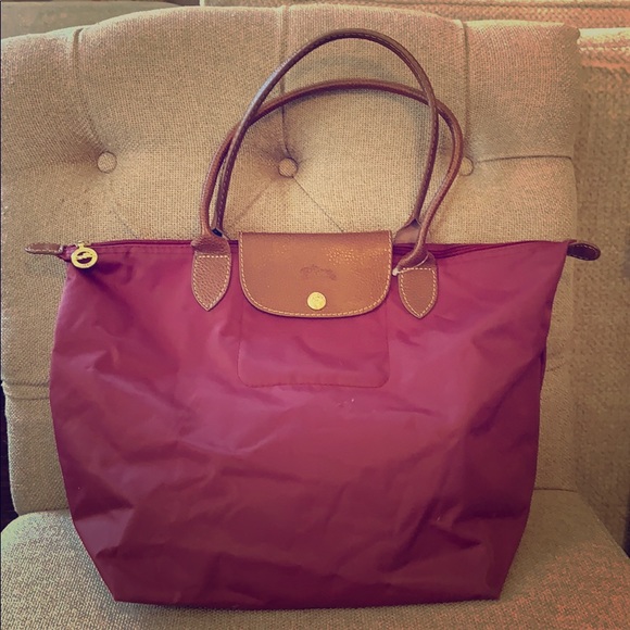 Longchamp Handbags - Longchamp Foldable Le Pliage Bag